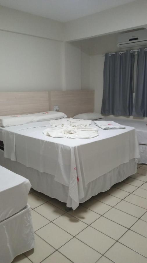 Hotel Mundial Патос Екстериор снимка