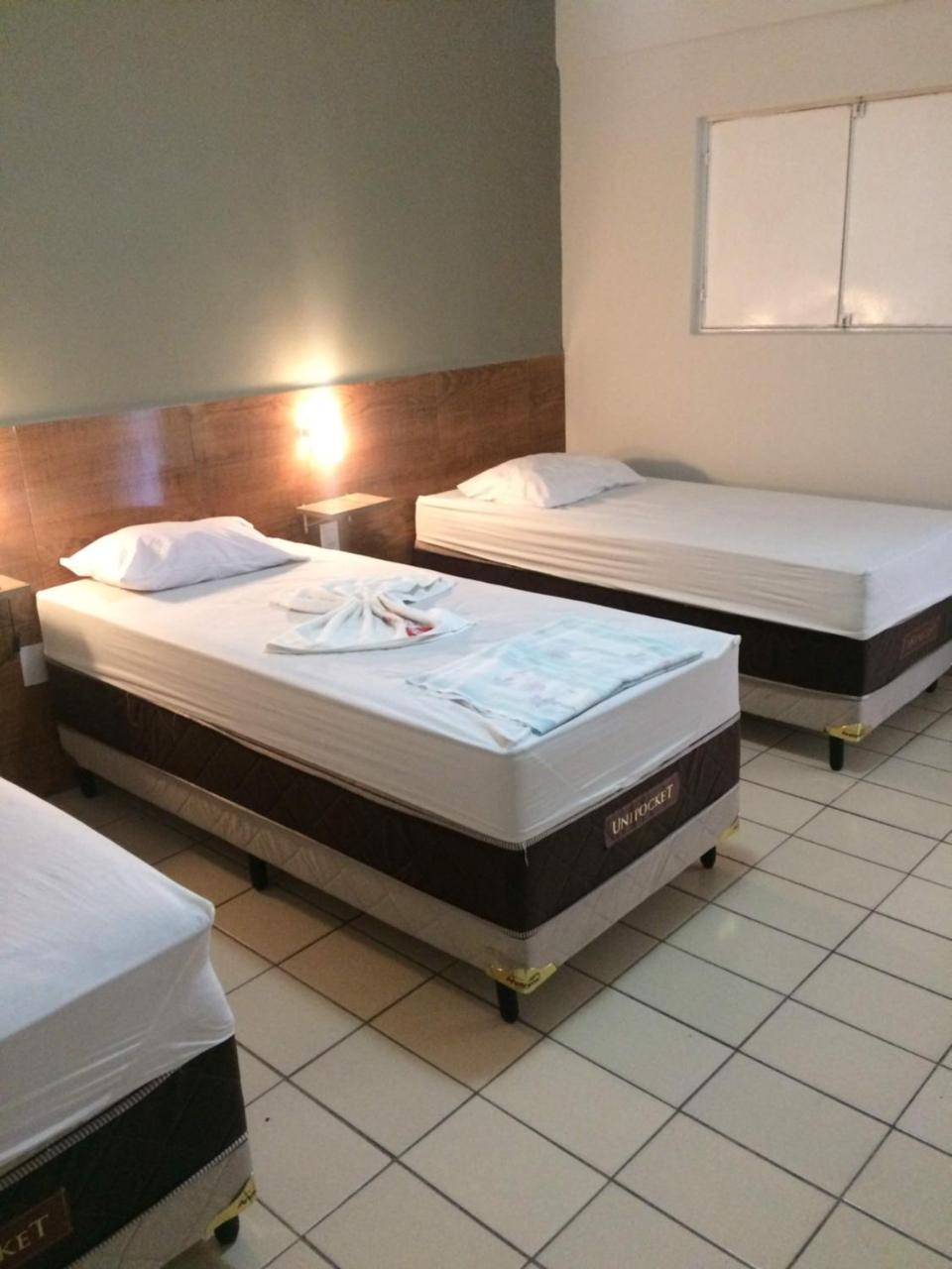 Hotel Mundial Патос Екстериор снимка